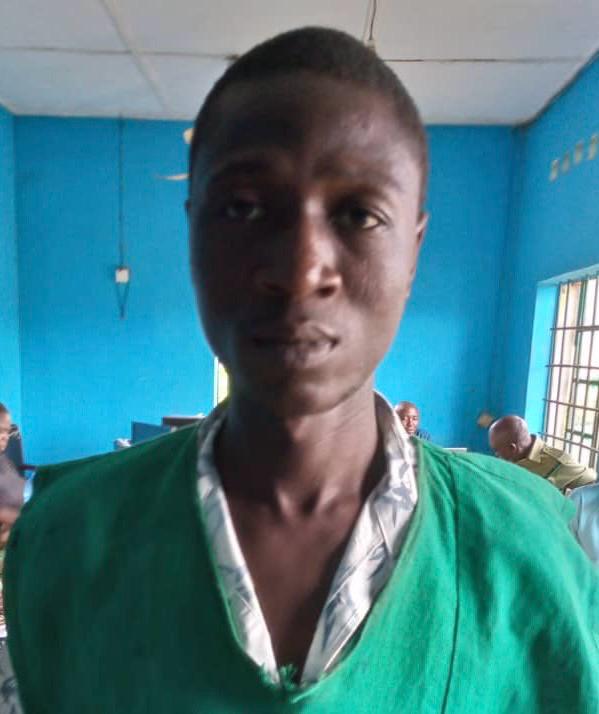 Escaped Person: MATTHEW OGUNJIMI  from Ilesa
