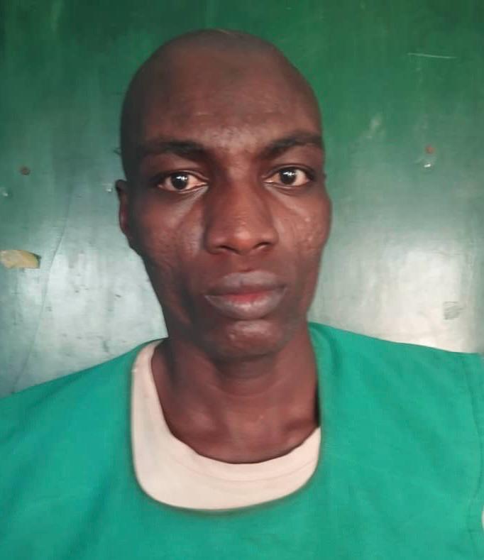 Escaped Person: NINALOWO YUSUF  from Ilesa
